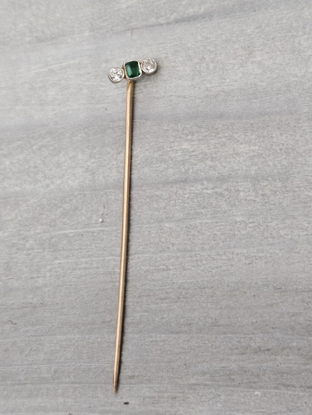 Antique 14k Diamond And Emarald Stickpin